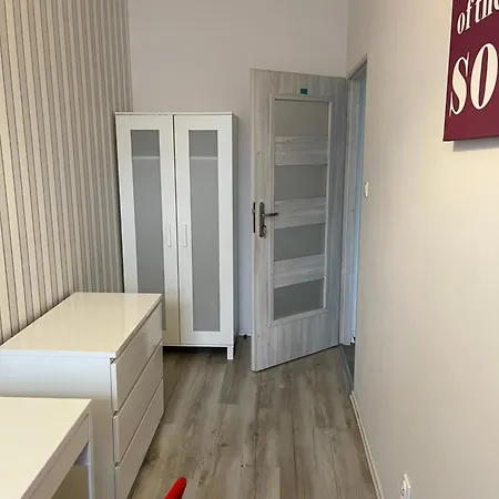 Auberge de jeunesse Aviendo Center