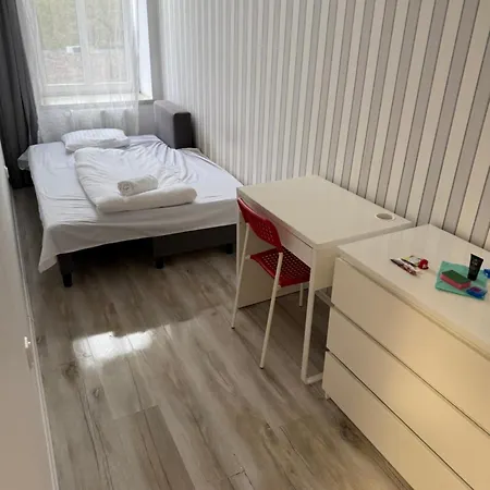 Ostello Aviendo Center *