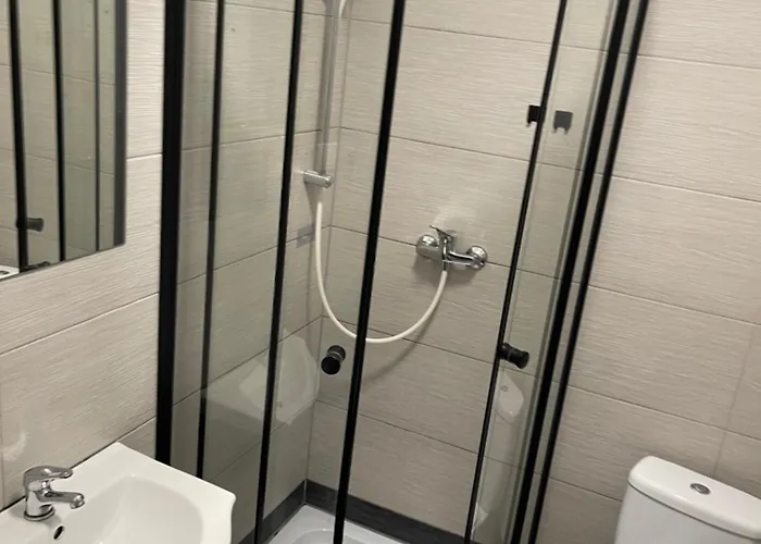 Center * فروتسواف