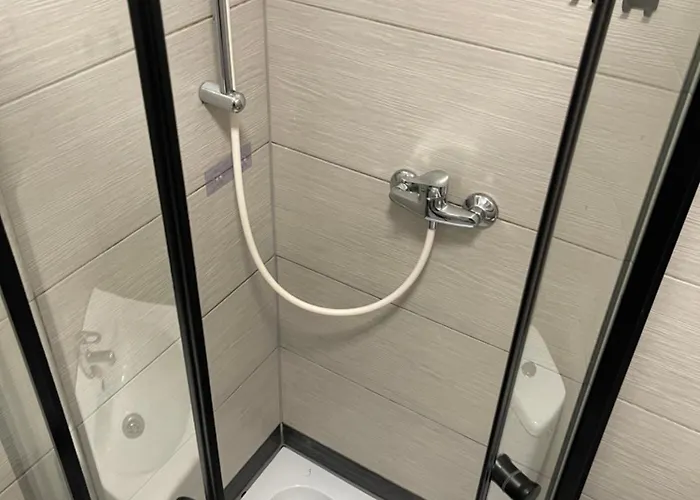 بيت شباب Center